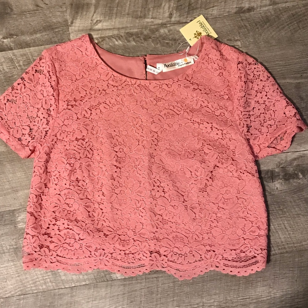 Crop top